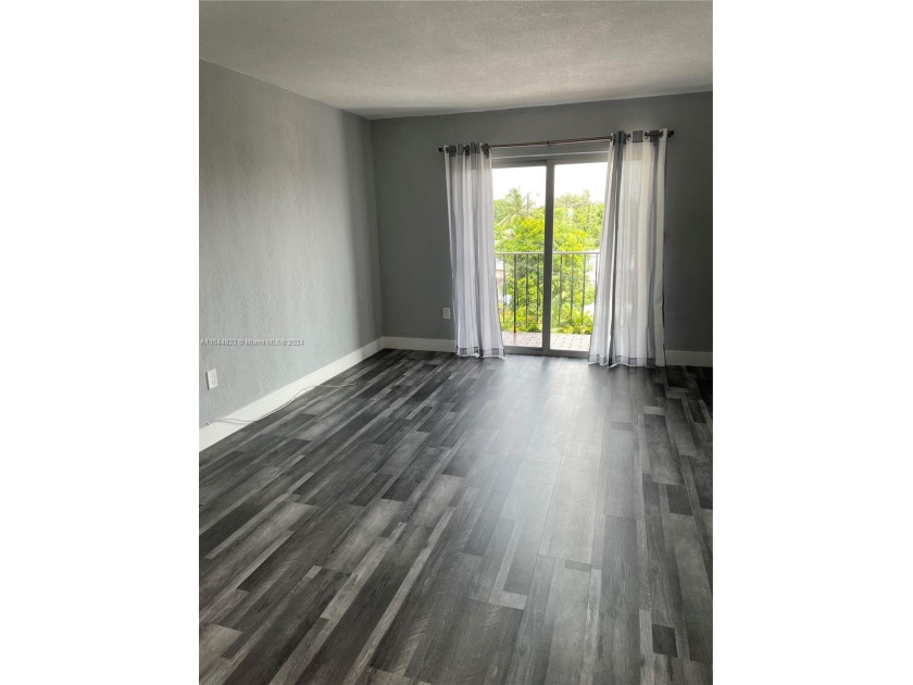 This newly remodeled two-bedroom, one-bathroom condo is in a - Beach Condo for sale in Miami, Florida on Beachhouse.com