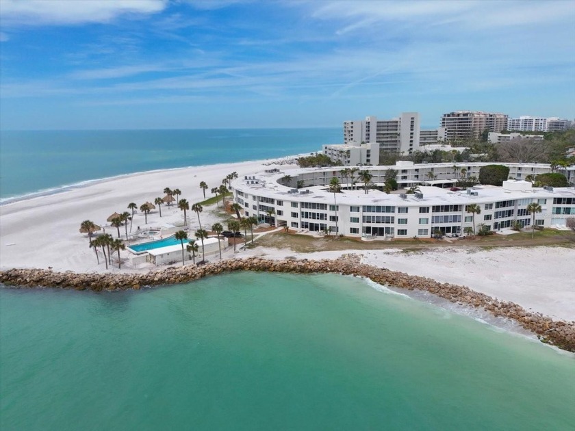 PRICING UPDATE!  Longboat Key's best kept secret.  Sands Point - Beach Condo for sale in Longboat Key, Florida on Beachhouse.com