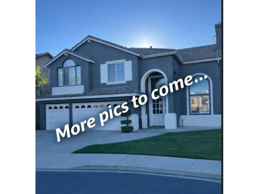 This extensively upgraded Canyon Estates home showcases a clean - Beach Home for sale in Mission Viejo, California on Beachhouse.com