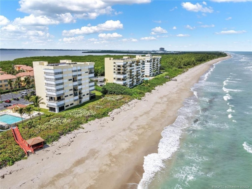 Beach Front! Easy access into this 1st floor unit. 2 bedroom 2 - Beach Condo for sale in Jensen Beach, Florida on Beachhouse.com