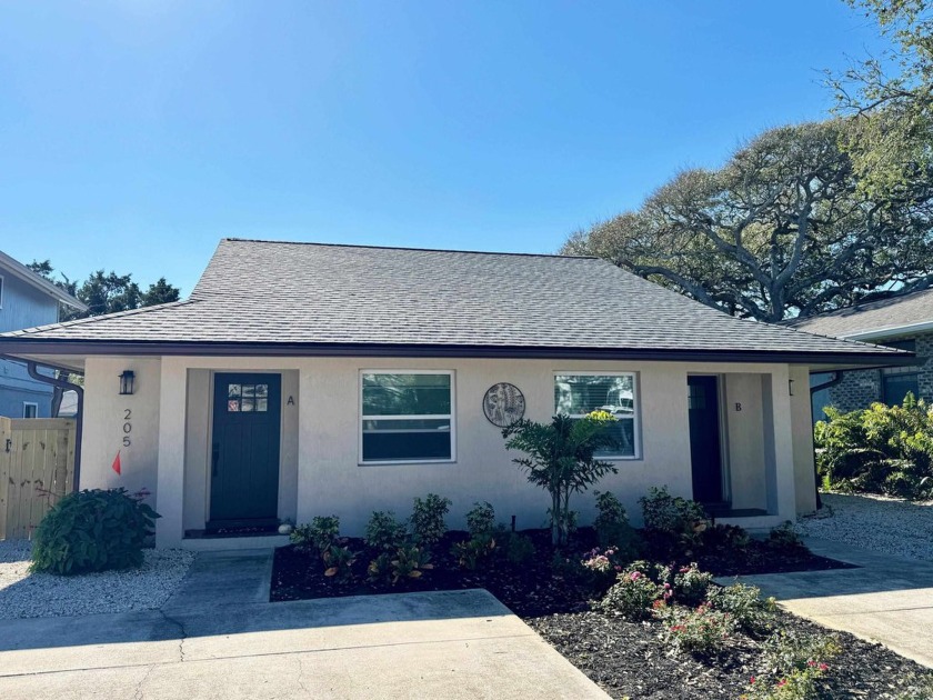 This Beautifully Updated Duplex At 205 6th St. Features 1 - Beach Townhome/Townhouse for sale in St Augustine, Florida on Beachhouse.com