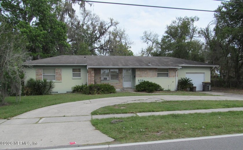 Unique opportunity to own masonry constructed home in Cedar - Beach Home for sale in Jacksonville, Florida on Beachhouse.com