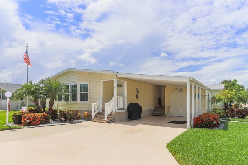 This land owned 2bd/2ba fully upgraded home with GORGEOUS NEW - Beach Home for sale in Ellenton, Florida on Beachhouse.com