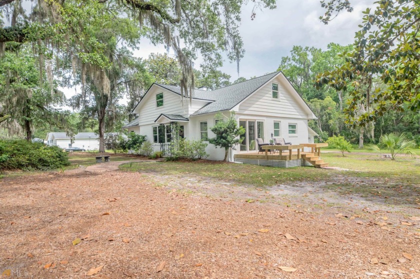 Welcome to your beautiful new 4 BR/3 BA home in charming - Beach Home for sale in Saint Marys, Georgia on Beachhouse.com