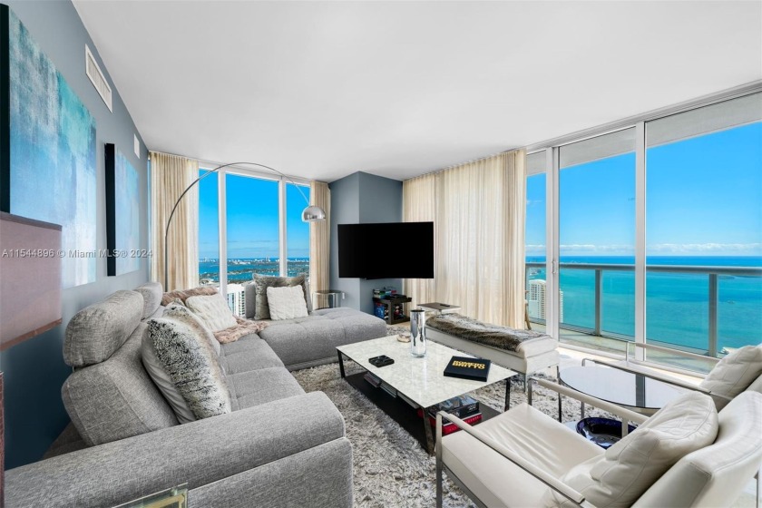 A magnificent combination residence located on the 53rd floor of - Beach Condo for sale in Miami, Florida on Beachhouse.com