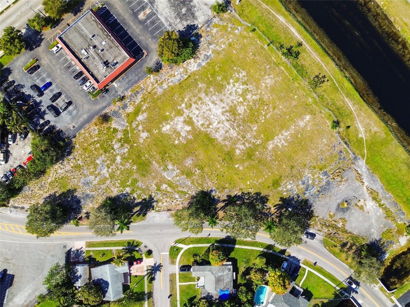 Prime commercial redevelopment site offering exceptional - Beach Commercial for sale in Lauderdale Lakes, Florida on Beachhouse.com