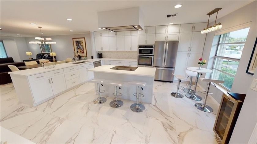 55+ COMPLETELY UPDATED just bring your toothbrush! Come see this - Beach Condo for sale in Delray Beach, Florida on Beachhouse.com