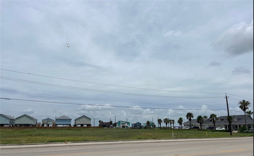 827 acres of land out of Lot 01 / Block 01 Eskridge Subd; - Beach Commercial for sale in Port Aransas, Texas on Beachhouse.com