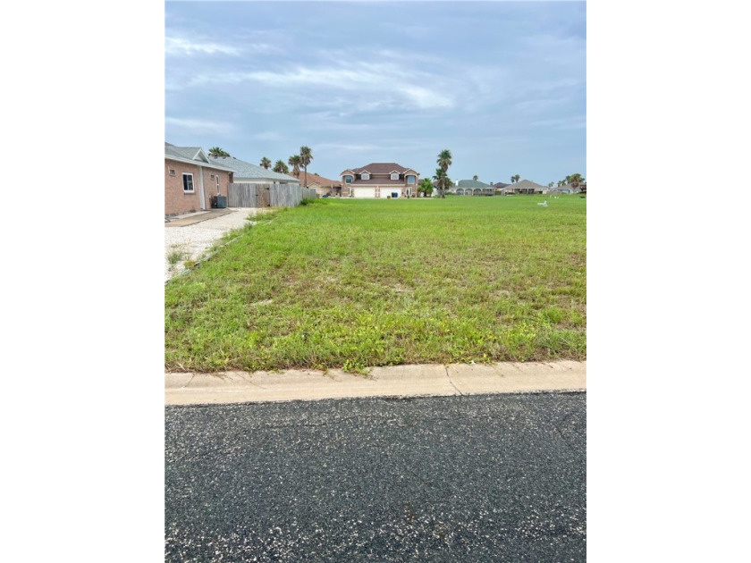 This lot have been zoned for residential as well as multifamily - Beach Lot for sale in Corpus Christi, Texas on Beachhouse.com