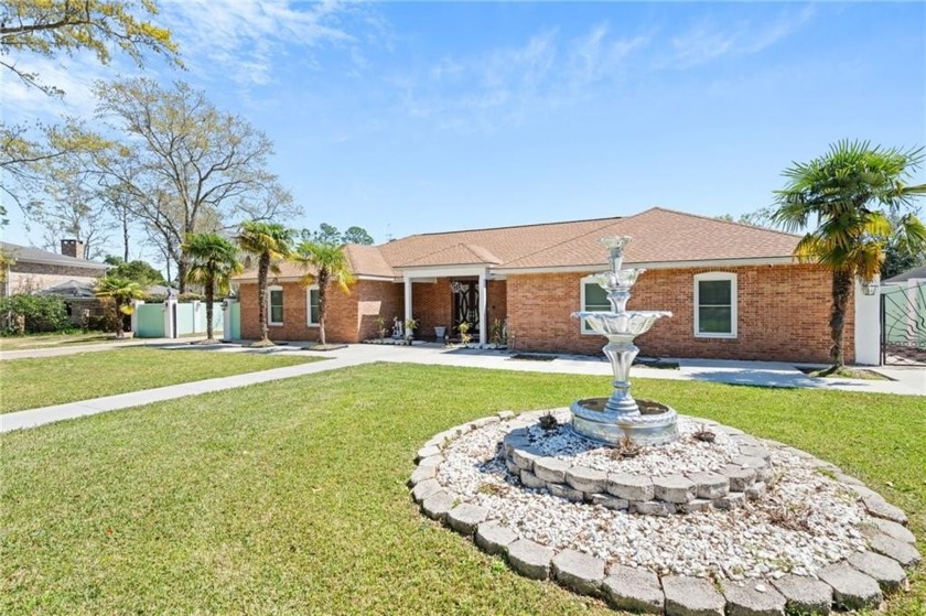 This gated estate offers a lavish, resort-style atmosphere where - Beach Home for sale in Mobile, Alabama on Beachhouse.com