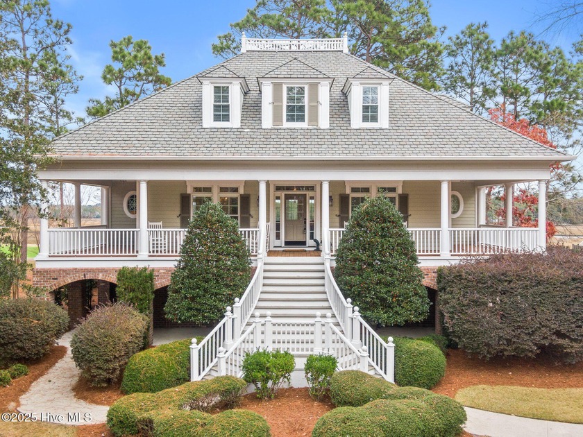 Where the Shallotte River bends and the 17th hole sweeps along - Beach Home for sale in Shallotte, North Carolina on Beachhouse.com