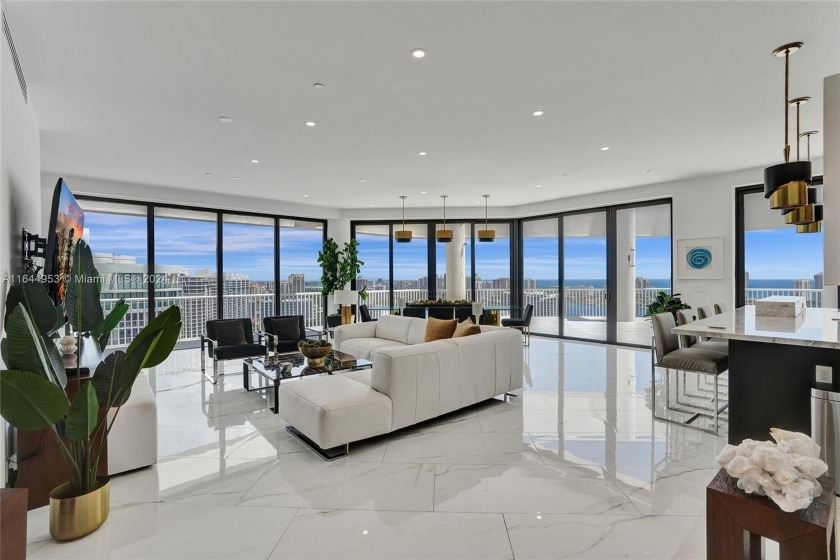 SPECTACULAR, FULLY REMODELED 2 STORY PENTHOUSE HOME OVERLOOKING - Beach Condo for sale in Aventura, Florida on Beachhouse.com