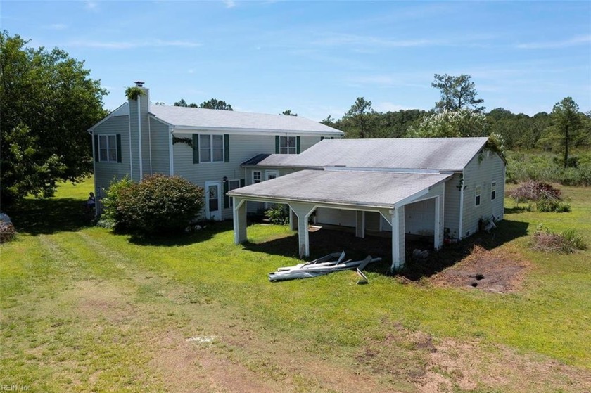 WATERFRONT HOME ON KINGS CREEK W/ACCESS TO SEVERN RIVER! MOSTLY - Beach Home for sale in Hayes, Virginia on Beachhouse.com