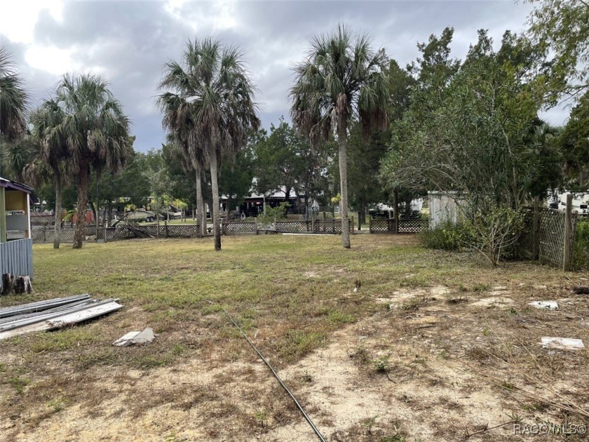 WOW! GREAT WATERFRONT VALUE on this almost 1/2 Acre Gulf Access - Beach Lot for sale in Crystal River, Florida on Beachhouse.com