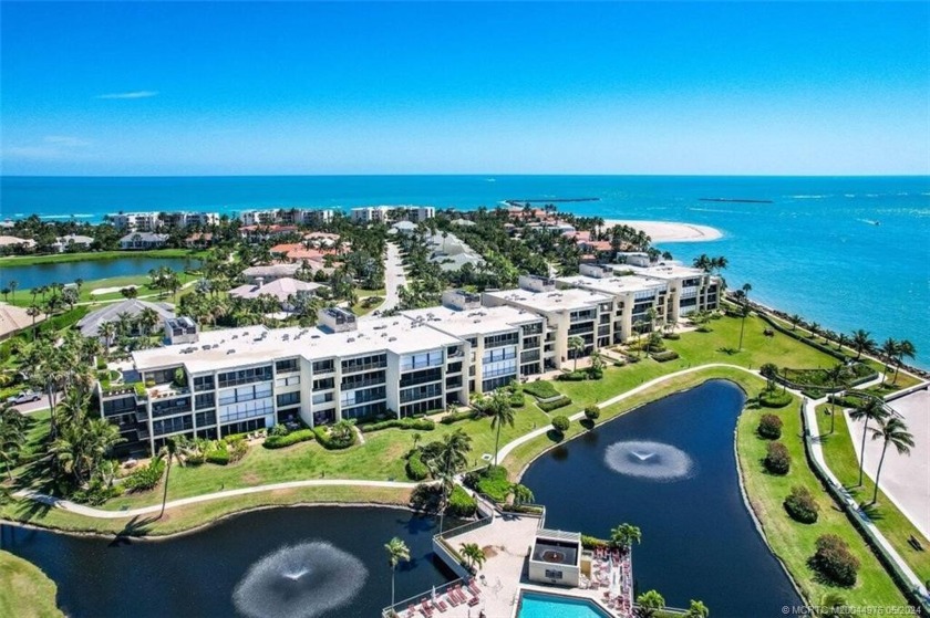 Exquisitely renovated 3rd-floor condo in Sailfish Point offers - Beach Condo for sale in Stuart, Florida on Beachhouse.com