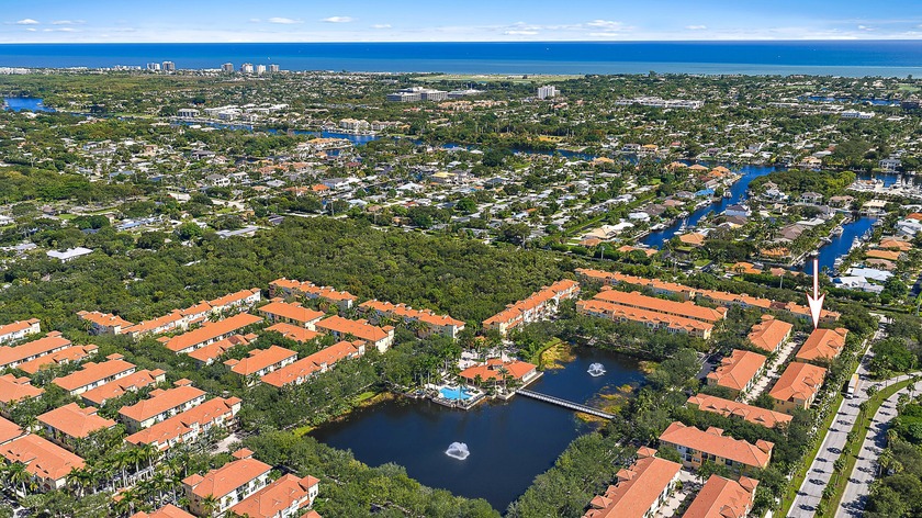 Incredible location in the heart of Palm Beach Gardens - Pet - Beach Townhome/Townhouse for sale in Palm Beach Gardens, Florida on Beachhouse.com