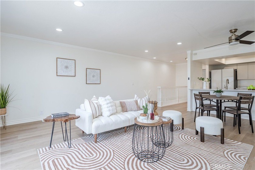 Unit #2, Seller will consider a concession toward closing cost - Beach Condo for sale in Signal Hill, California on Beachhouse.com