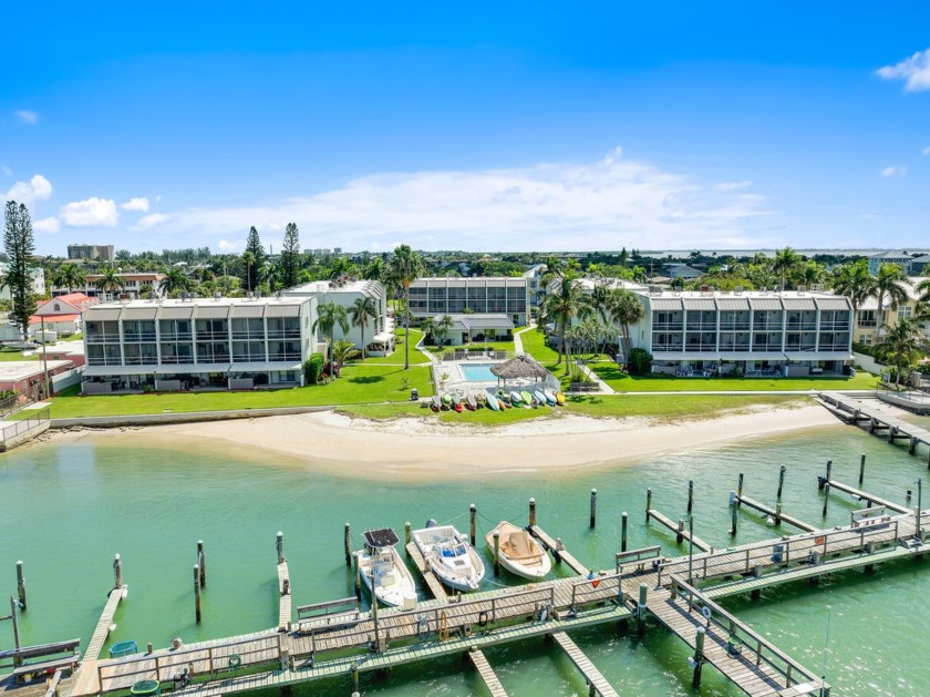 Welcome to La Entrada Del Mar, a serene beachside community - Beach Condo for sale in Fort Pierce, Florida on Beachhouse.com