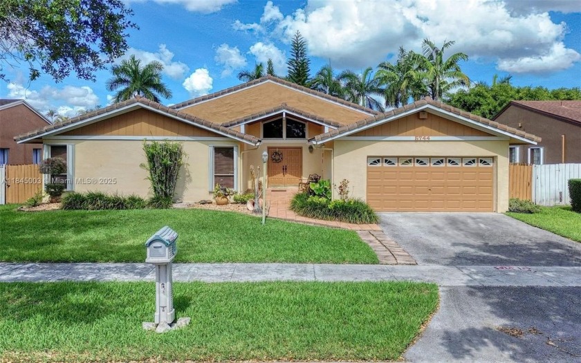 Welcome to this beautifully maintained 4 bed, 2 bath - Beach Home for sale in Miami, Florida on Beachhouse.com