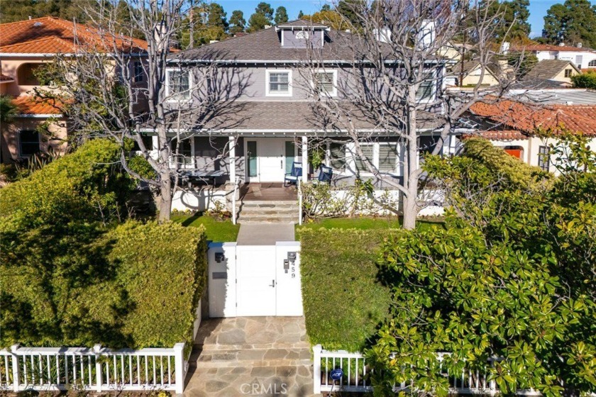 A Rare North of Montana Estate - Private and Elegant!  Nestled - Beach Home for sale in Santa Monica, California on Beachhouse.com
