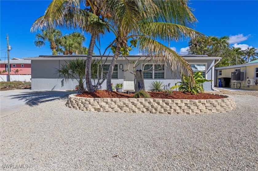 PRICE REDUCTION, FLOOD INSURANCE IS TRANSFERABLE & ADDED NEW - Beach Home for sale in Fort Myers Beach, Florida on Beachhouse.com