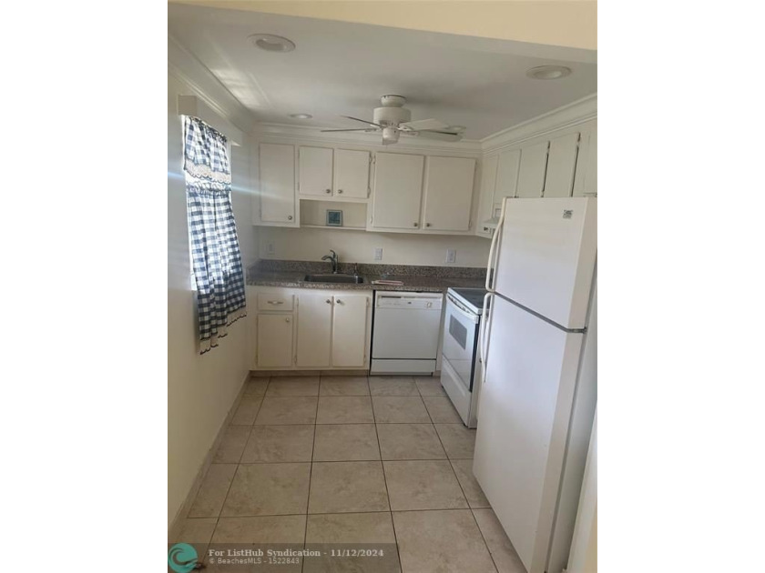 Seller said, let give it a way. seller very very motivated - Beach Condo for sale in Delray Beach, Florida on Beachhouse.com