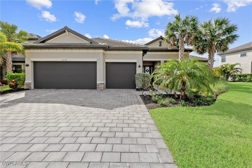 Welcome to the incredible Timber Creek. Resort style living - Beach Home for sale in Fort Myers, Florida on Beachhouse.com