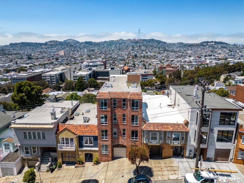 Views Views Views! All 3 units in this amazing hill-side Triplex - Beach Townhome/Townhouse for sale in San Francisco, California on Beachhouse.com