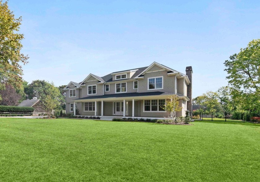 Welcome to 10 Cedar Lane, Westhampton, NY an exquisite new - Beach Home for sale in Westhampton, New York on Beachhouse.com