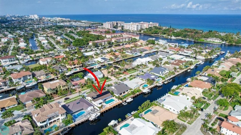 Welcome to this luxurious home nestled in a prestigious - Beach Home for sale in Lighthouse Point, Florida on Beachhouse.com