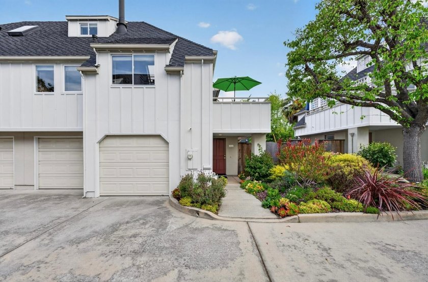Welcome to Marina Green, one of Santa Cruz's best kept secrets - Beach Townhome/Townhouse for sale in Santa Cruz, California on Beachhouse.com