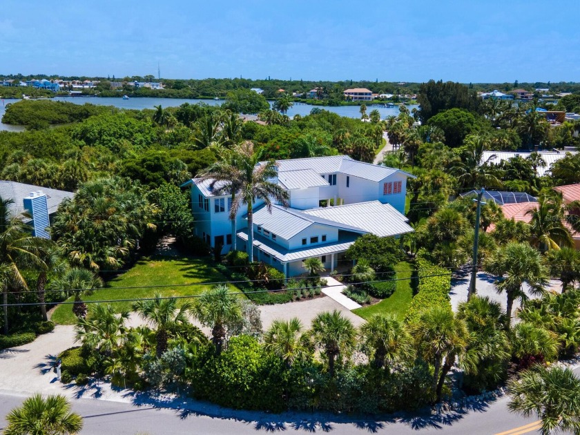 This lovely Casey Key Beach house is a classic with timeless - Beach Home for sale in Nokomis, Florida on Beachhouse.com