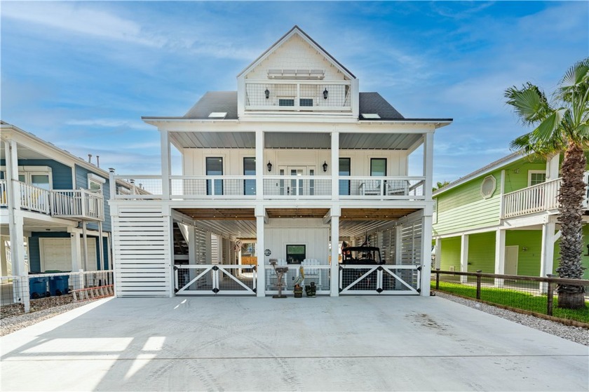 Motivated Sellers - Make Offer!  Newly Constructed! Upscale - Beach Home for sale in Rockport, Texas on Beachhouse.com