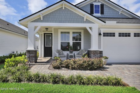 BEAUTIFUL SINGLE-STORY MASTERCRAFT CUSTOM BUILT HOME IN - Beach Home for sale in St Augustine, Florida on Beachhouse.com