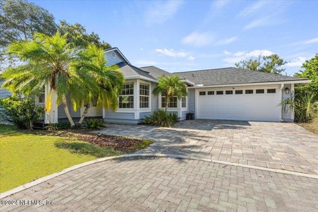 WOW! 4 bedroom in the Sanctuary!!! Enjoy serene views of Lake - Beach Home for sale in Jacksonville Beach, Florida on Beachhouse.com