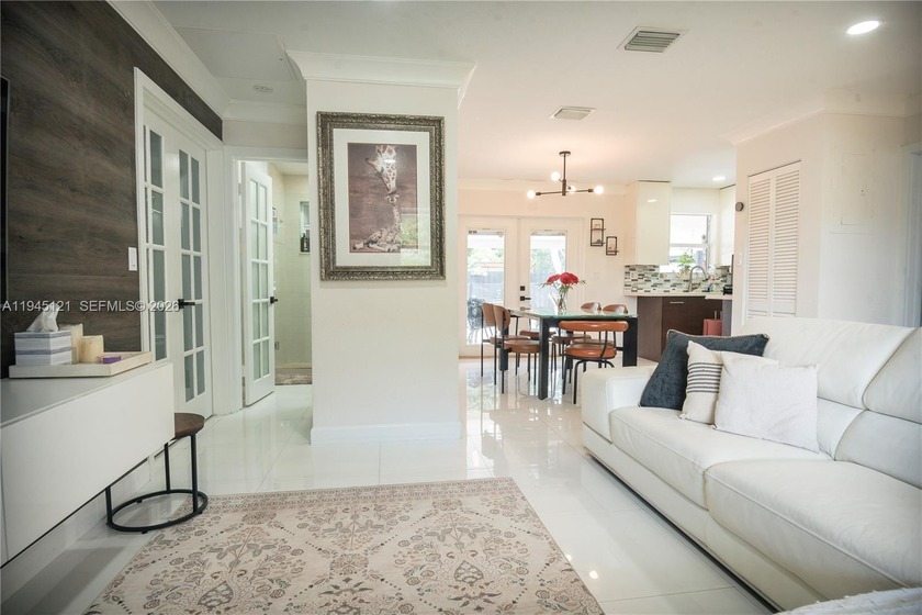 BEAUTIFULLY RENOVATED POOL HOME IN GREAT POMPANO BEACH - Beach Home for sale in Pompano Beach, Florida on Beachhouse.com