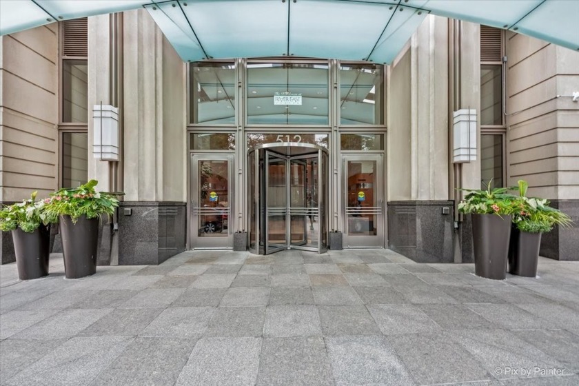 Discover the best of city living in this immaculate 2-bedroom - Beach Condo for sale in Chicago, Illinois on Beachhouse.com