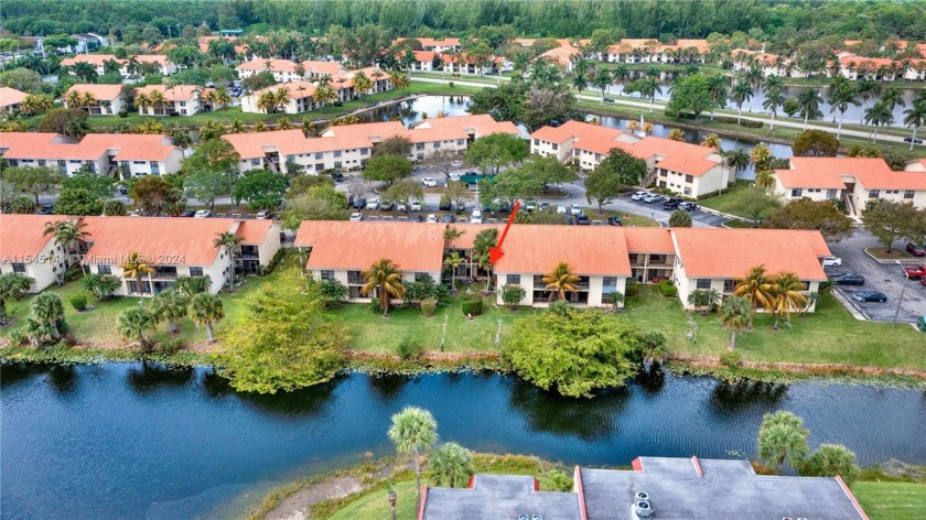 Enjoy serene water views from your own place! Perfect for - Beach Condo for sale in West Palm Beach, Florida on Beachhouse.com