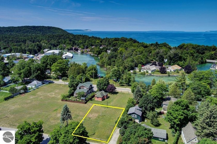 Build your Up North dream home on this attractive, large lot - Beach Lot for sale in Leland, Michigan on Beachhouse.com