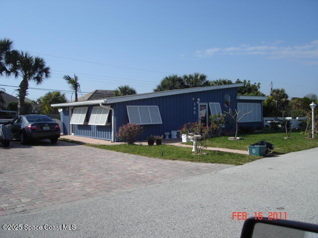 Charming updated home close to ocean.  Ocean access and small - Beach Home for sale in Melbourne Beach, Florida on Beachhouse.com