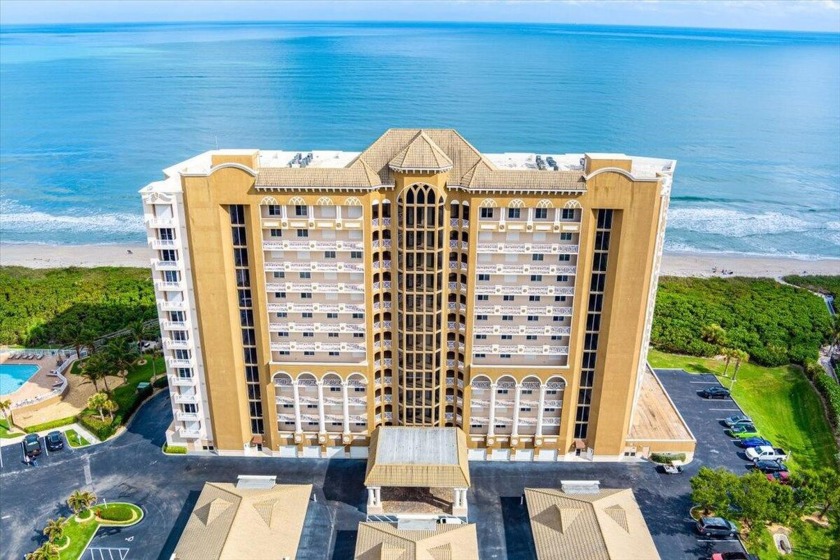 Luxury Highrise Living in this 9th floor Condo overlooking both - Beach Condo for sale in Hutchinson Island, Florida on Beachhouse.com