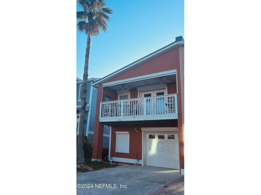 Exceptionally maintained townhouse across the street from the - Beach Townhome/Townhouse for sale in Fernandina Beach, Florida on Beachhouse.com