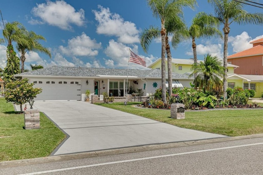 Location, location, location with all the bells and whistles! - Beach Home for sale in New Port Richey, Florida on Beachhouse.com
