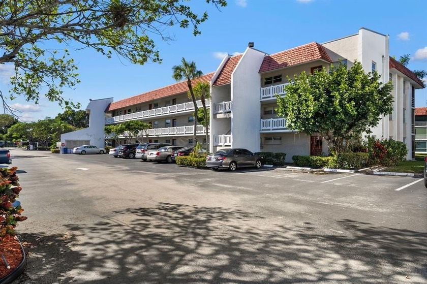 Welcome to 3511 Inverrary Dr, Building K, a hidden gem in a - Beach Condo for sale in Lauderhill, Florida on Beachhouse.com