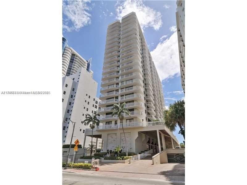Le-Trianon Condo by 63rd Street and Collins Ave  -  Super - Beach Condo for sale in Miami Beach, Florida on Beachhouse.com
