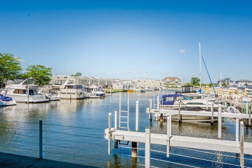 Discover the convenience of a 41-foot boat slip at Peninsula E - Beach Lot for sale in New Buffalo, Michigan on Beachhouse.com