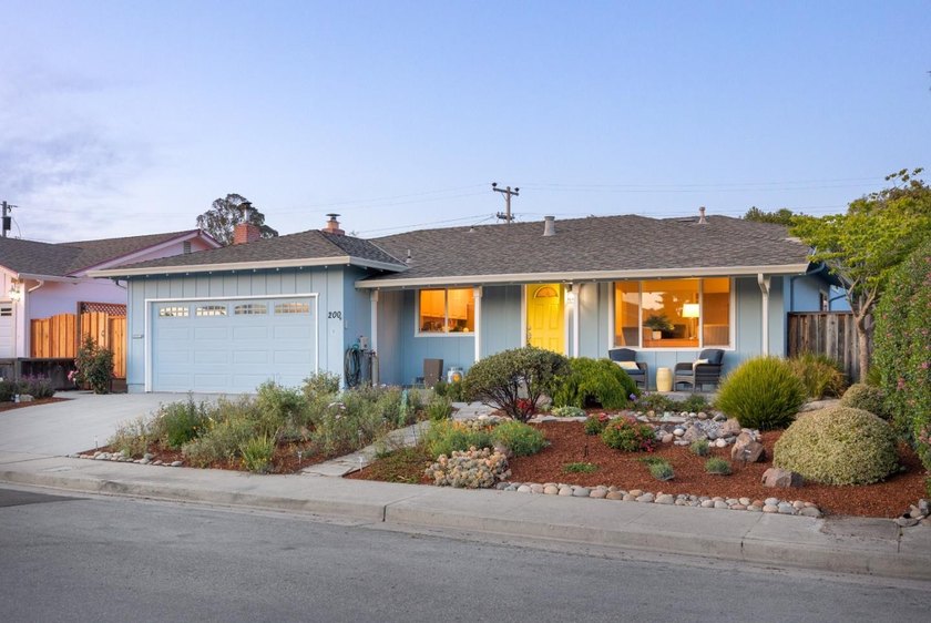 Nestled in Capitolas sought-after Cliffwood Heights neighborhood - Beach Home for sale in Capitola, California on Beachhouse.com