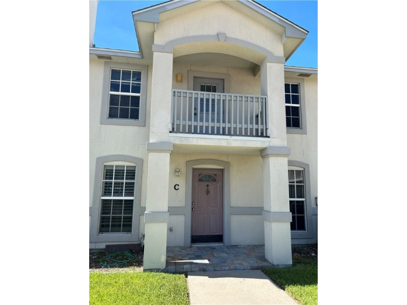 One of the best deals on the market!  An investors dream for - Beach Townhome/Townhouse for sale in Corpus Christi, Texas on Beachhouse.com