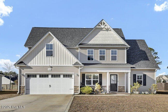 Welcome to 707 Crystal Cove Court, a beautifully maintained - Beach Home for sale in Sneads Ferry, North Carolina on Beachhouse.com