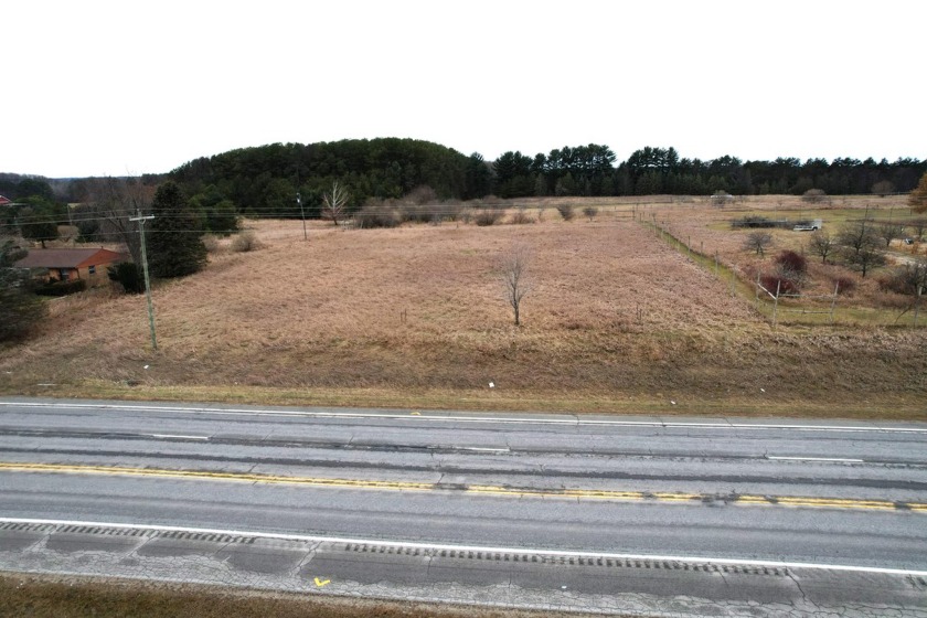 1.27 ACRES on US 31 in Freesoil!  Great location between - Beach Lot for sale in Free Soil, Michigan on Beachhouse.com